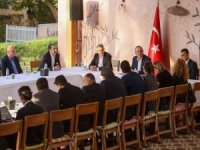 Bakan Çavuşoğlu'nun Birleşik Arap Emirlikleri temasları sürüyor