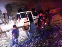 Ağrı'da trafik kazası: 3 yaralı