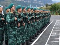 Azeri asker 3 arkadaşını öldürdü