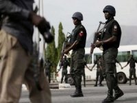 Nijerya'da silahlı kişiler 50 kişiyi katletti
