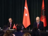 Cumhurbaşkanı Erdoğan: Arnavutluk’la bir milyar dolarlık hedefimize ulaşalım istiyoruz