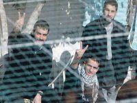 Filistinli esirler açlık grevini askıya aldı