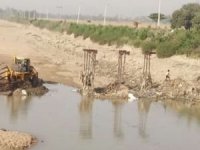 Hindistan'da hırsızlar 500 tonluk köprüyü çaldı