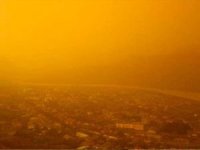 Meteorolojiden çöl tozu nedeniyle 44 il için sarı kodlu uyarı
