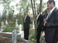 Yapıcıoğlu’ndan vefat eden Tekdal’ın ailesine bayram ziyareti