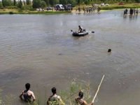Diyarbakır'da Dicle Nehri'ne giren 3 genç kayboldu