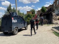 Diyarbakır'da sokak ortasında silahlı kavgada facianın eşiğinden dönüldü