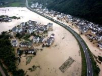 Çin'de şiddetli yağışların yol açtığı sellerde 6 kişi hayatını kaybetti