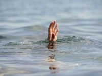Fırat Nehri'ne giren 5 kişiden 2'si boğuldu