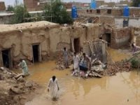 Pakistan'daki yağışlardan dolayı ölenlerin sayısı 20'ye yükseldi