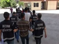 Gaziantep’te gümrük kaçağı akaryakıt ve silah ele geçirildi