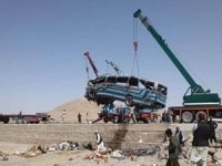 Afganistan'da trafik kazası: 8 ölü 11 yaralı