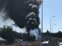 İstanbul'da oto galeride yangın: 16 araç küle döndü