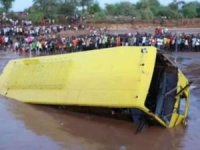 Kenya'da otobüs kazası: 24 ölü