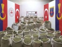 Bakan Soylu: Eren Abluka-34'te 1,9 ton esrar ele geçirildi