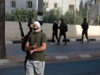 Siyonist işgal rejimi 14 Filistinliyi alıkoydu