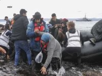 Çeşme açıklarında göçmen teknesi battı: 5 ölü, 1 kayıp