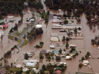 Avustralya'da şiddetli yağışlar etkili oluyor