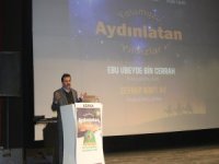 Adana'da "Yolumuzu Aydınlatan Yıldızlar" temalı etkinlik düzenlendi