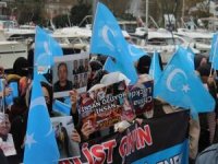 Doğu Türkistan'da yaşanan zulüm politikaları İstanbul'da protesto edildi