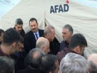 Cumhurbaşkanı Erdoğan, Adıyaman'da çadır kenti ziyaret etti