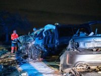 Almanya'da iki otomobil çarpıştı: 5 ölü 2 yaralı
