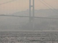 İstanbul Boğazı'nda deniz ulaşımına sis engeli