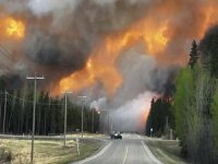 Kanada'da orman yangınları nedeniyle OHAL ilan edildi