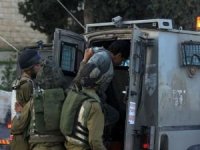 Siyonist işgal rejimi, Batı Şeria'da 32 Filistinliyi alıkoydu