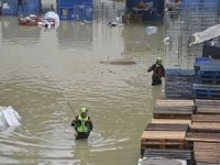 İtalya'daki sellerde 8 kişi hayatını kaybetti