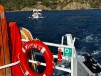 Fethiye açıklarında sürüklenen tekne kurtarıldı