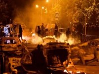Fransa'da sokaklar yangın yeri: 10 kentte sokağa çıkma yasağı