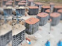 Bakan Özhaseki: İslâhiye'deki 17 bloğun yapımında önemli aşama katettik