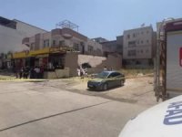 Gaziantep'te iki katlı binanın duvarı çöktü: 4 yaralı