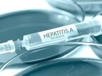 Bakan Koca: Hepatit A aşısı sıkıntısı olduğu iddiası asılsızdır