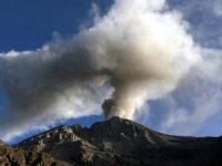 Peru'daki Ubinas Yanardağı’nda patlama