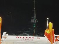 Muğla açıklarında sürüklenen teknedeki 3 kişi kurtarıldı