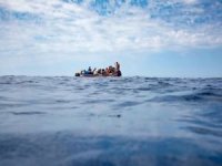 Senegal'de göçmenleri taşıyan tekne alabora oldu: 14 kişi öldü