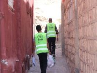 Umut Kervanı Mardin'de yüzlerce ihtiyaç sahibi ailelere gıda yardımında bulundu