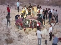 Şanlıurfa'da otomobil şarampole yuvarlandı: Bir ölü bir yaralı