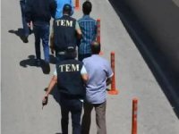 İzmir'de FETÖ operasyonu: 9 gözaltı