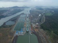 Panama Kanalı'nda gemi geçiş sınırlaması bir yıl uzatıldı
