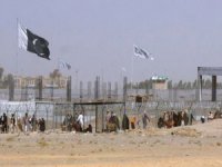Pakistan-Afganistan sınırındaki kapı yeniden faaliyete geçti