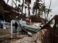 Meksika'da "son derece tehlikeli" Lidia Kasırgası etkili oluyor