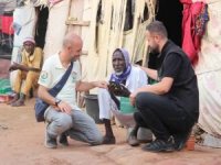 Avrupa Yetim Eli'nden Mali'deki çadır kentte nakdi yardım