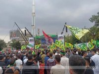 HÜDA PAR tarafından Diyarbakır'da tertiplenen #AksaTufanı'na destek mitingi yoğun bir katılımla başladı.