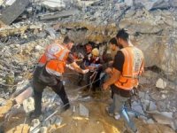 Gazze'de enkaz altında 600'ü çocuk 1.300 kayıp var