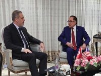 Dışişleri Bakanı Fidan Malezya Başbakanı İbrahim ile görüştü