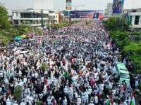 Endonezya'da yüz binler Gazze için yürüdü