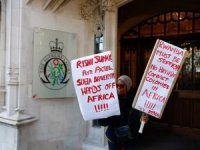 İngiltere'de Ruanda planı yasalara aykırı bulundu